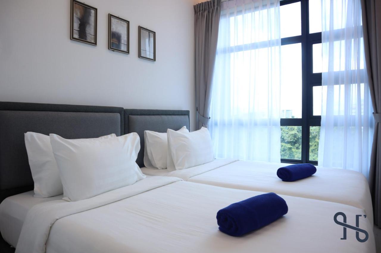 Homesuite' At Jesselton Quay