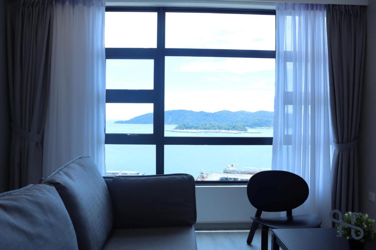 Apartment Homesuite' At Jesselton Quay