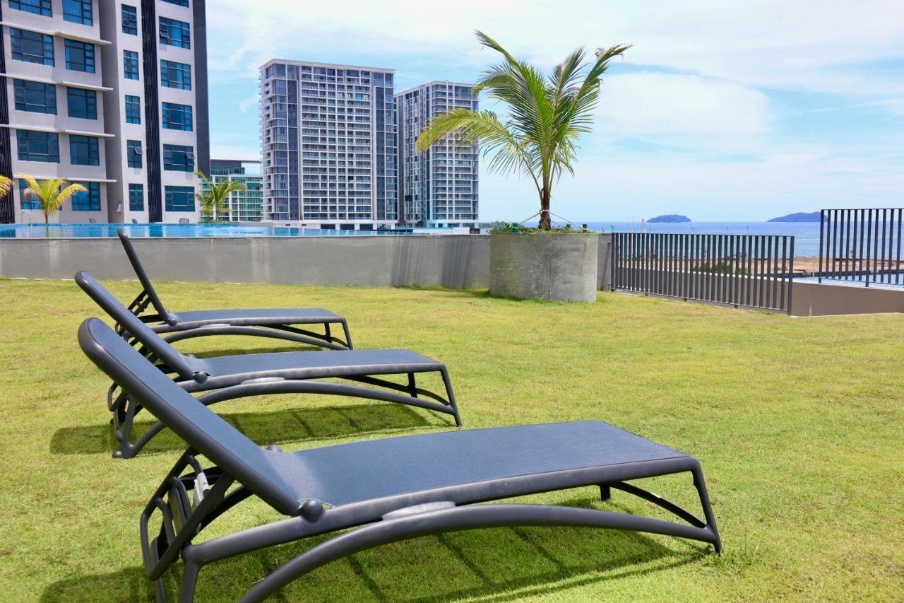 Homesuite' At Jesselton Quay Apartment *