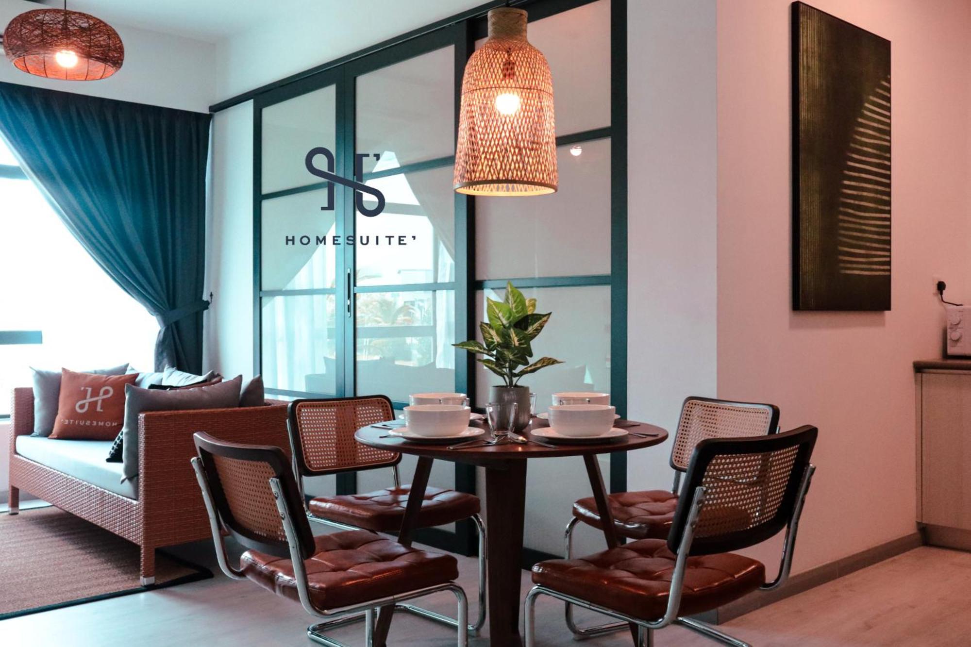 Apartment Homesuite' At Jesselton Quay *