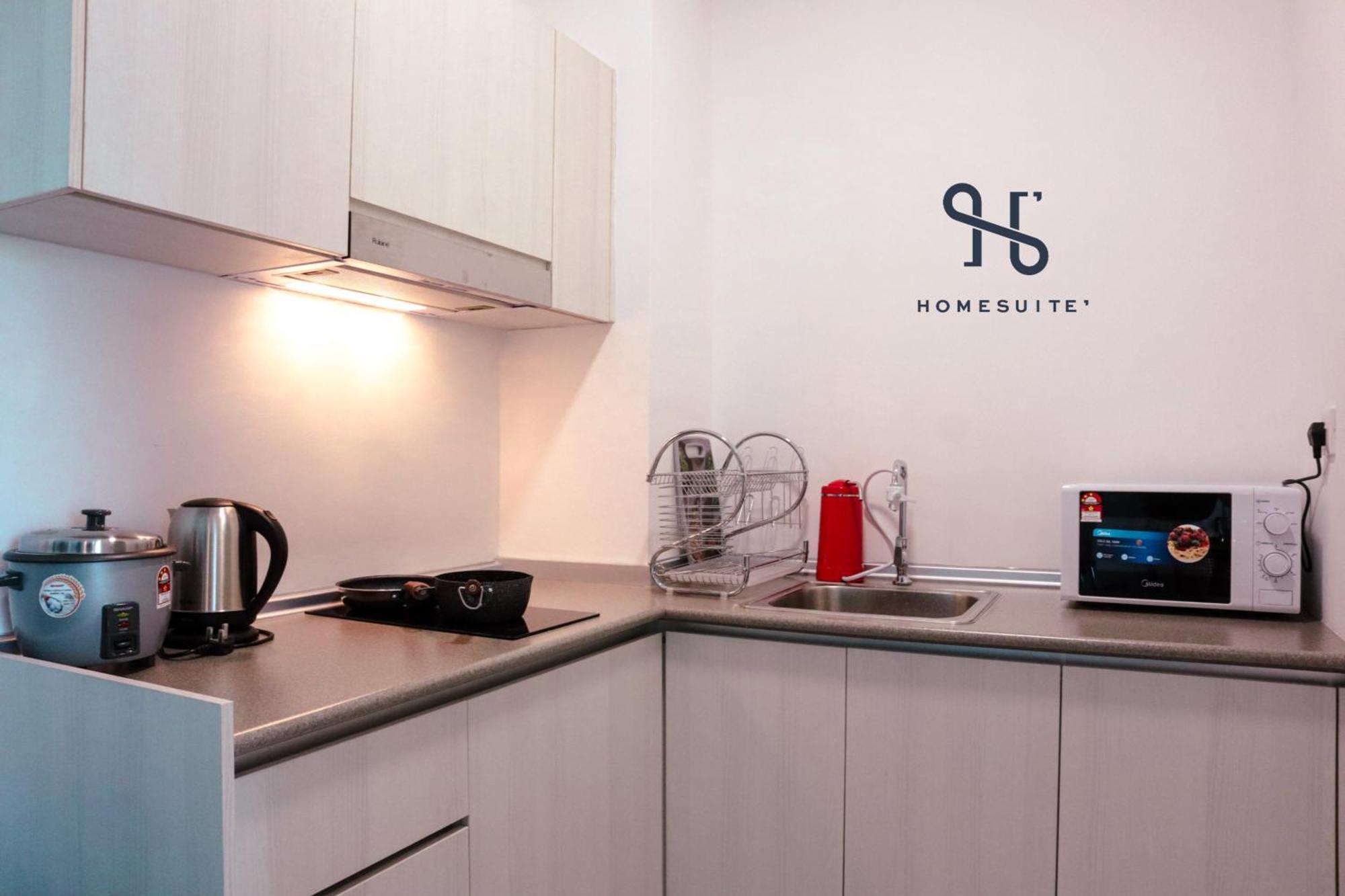 Homesuite' At Jesselton Quay *